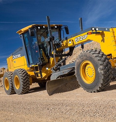 Аренда автогрейдера с водителем в Кирове (Кировская область)