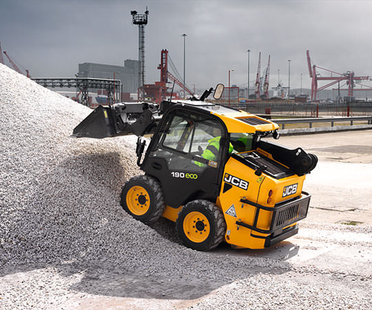 Аренда минипогрузчика в Кирове (Кировская область) и  Кировской области