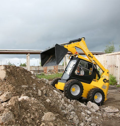 Преимущества маленького погрузчика в Кирове (Кировская область)